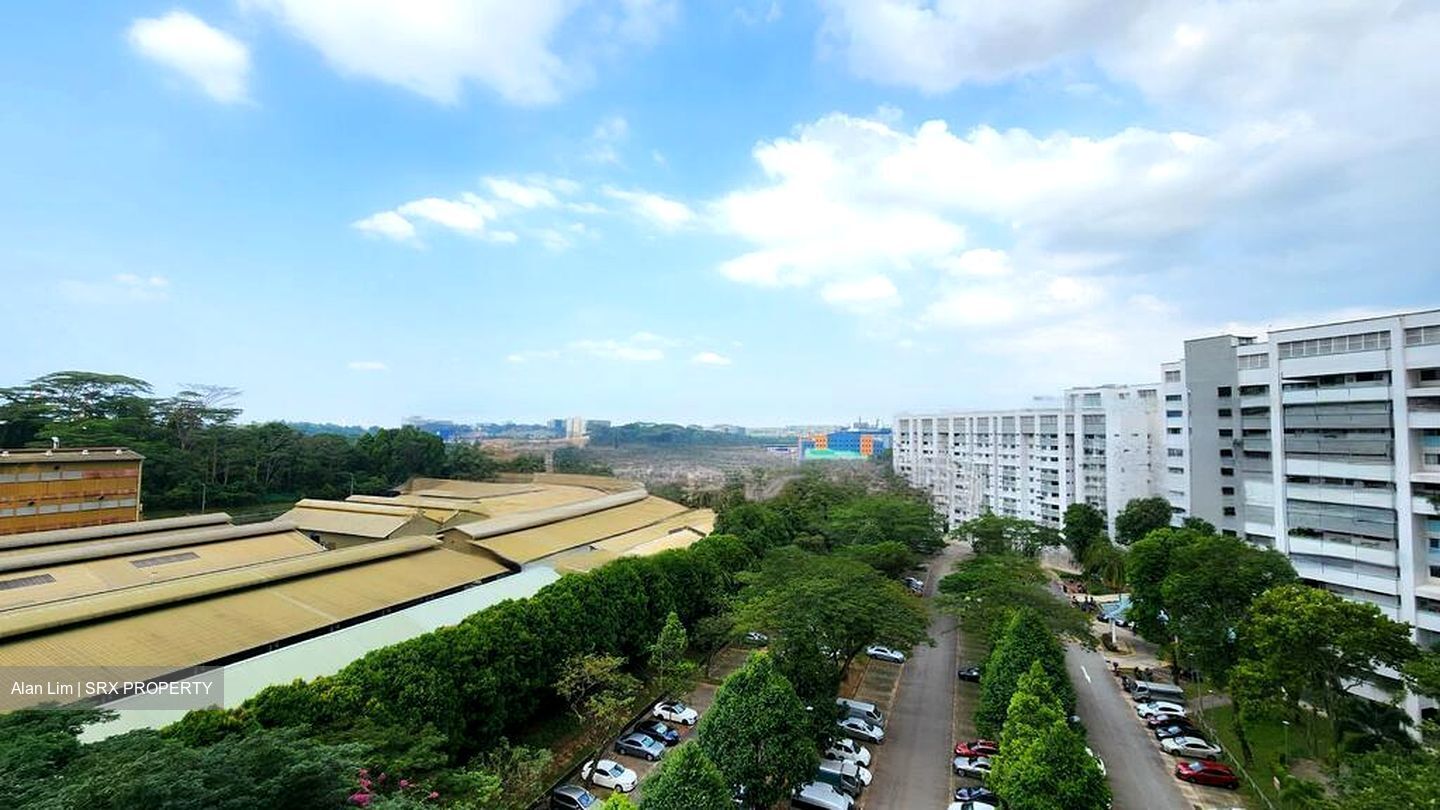Blk 215 MARSILING LANE (Woodlands), HDB 5 Rooms #466985441